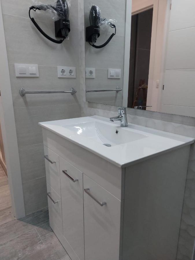 Loft La Calahorra Con Posibilidad De Aparcamiento Pregunta Por El Pack Mas Amor Córdoba Exterior foto